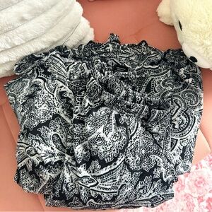 Vintage Black & White Stretchy Boho Maxi Skirt. Size XL